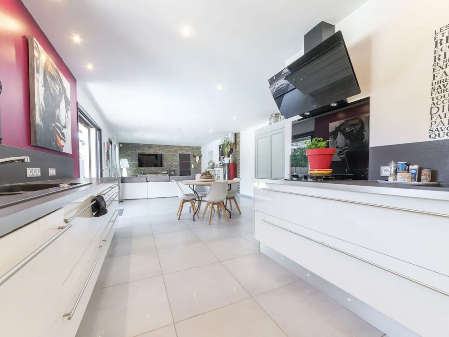 Serene Villa in Saint-Victor-la-Coste with Private Pool