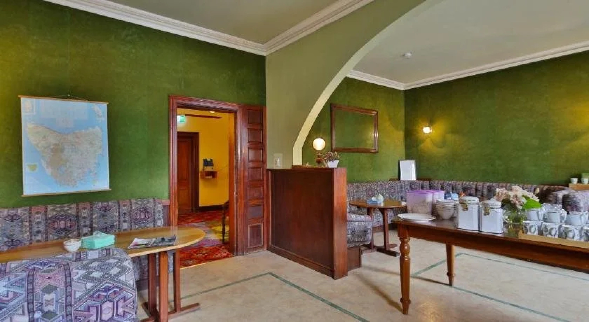 Astor Private Hotel (Adults Only)