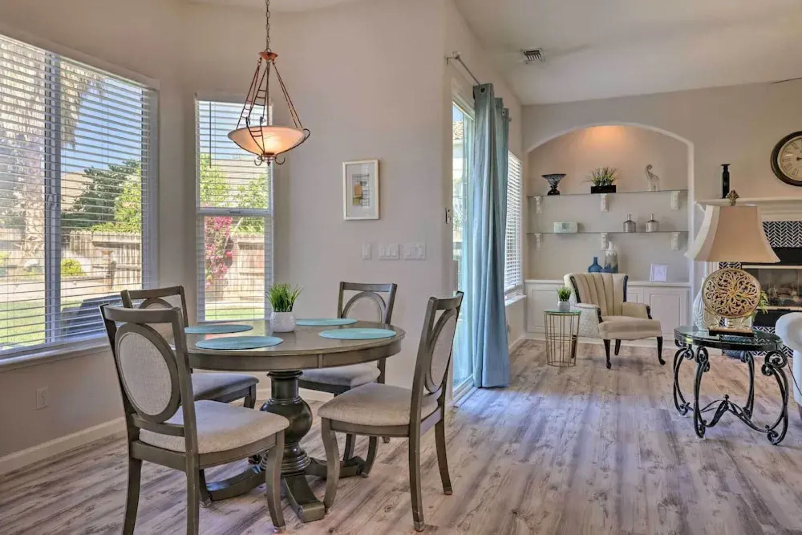 Family-friendly Modesto Home w/ Grill & Yard