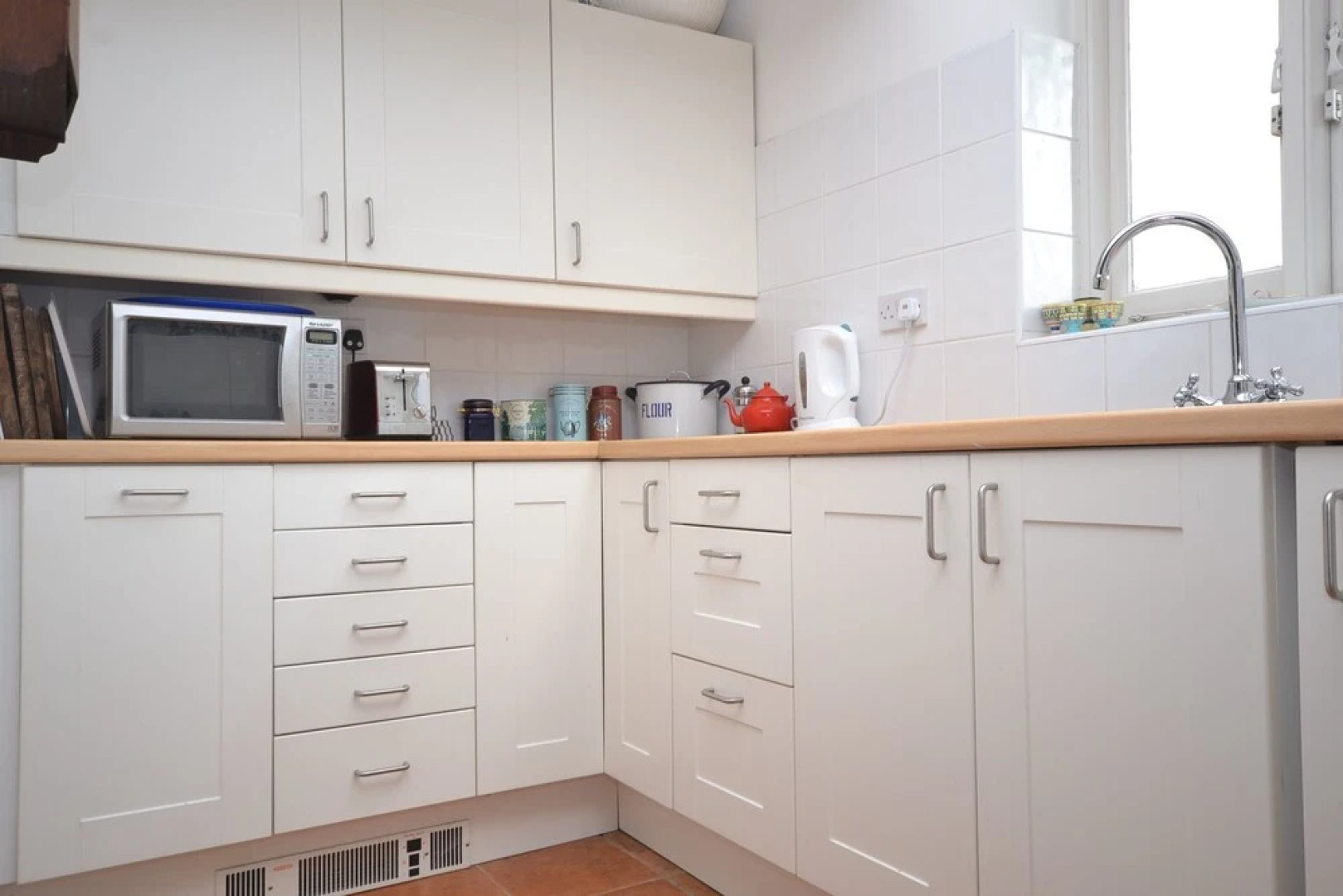 Downgate Villa, Petersfield 489346