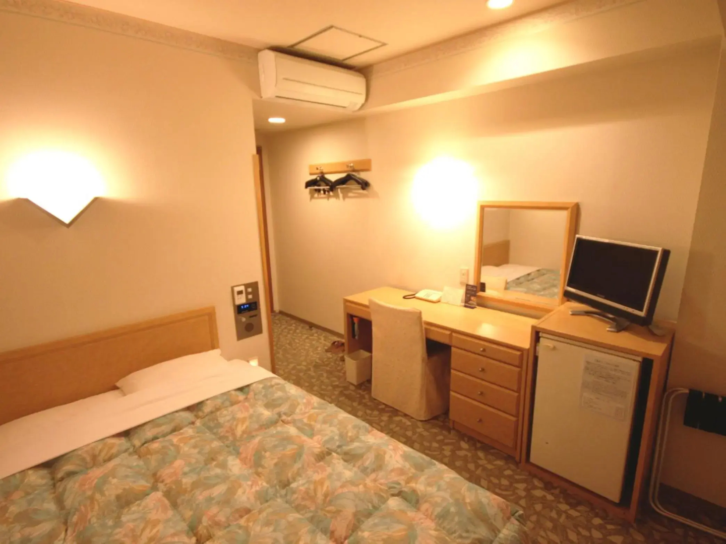 Rako Hananoi Hotel