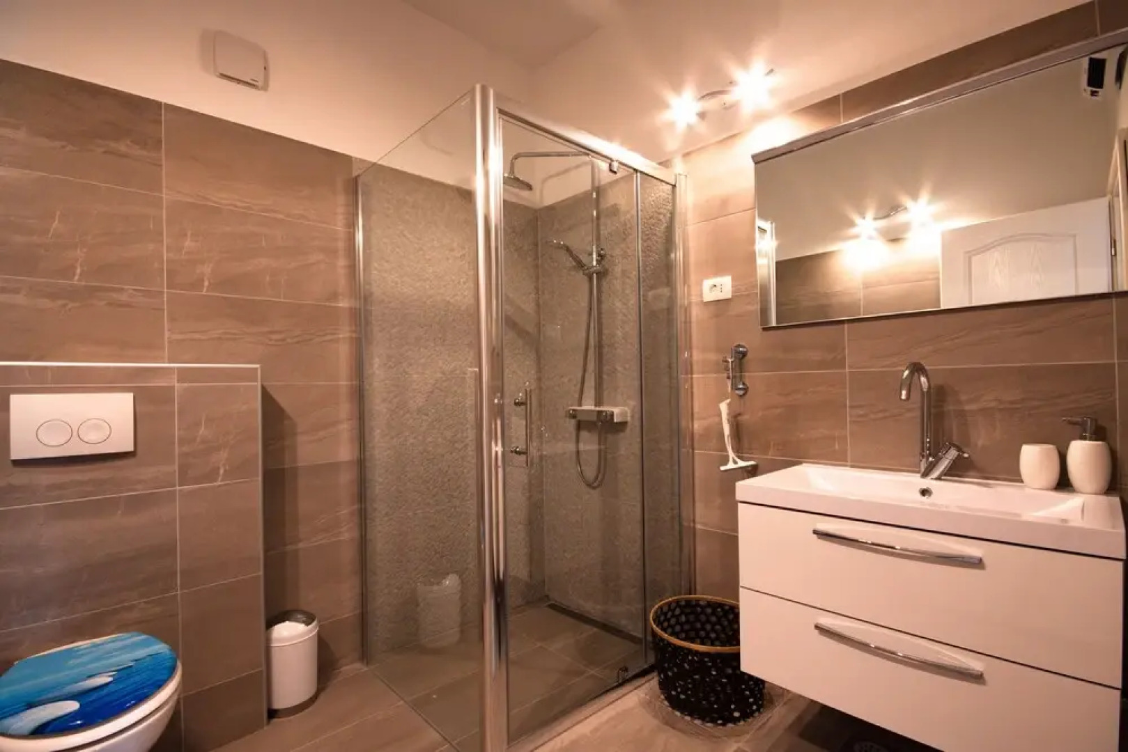 Five bedroom villa Emily with pool