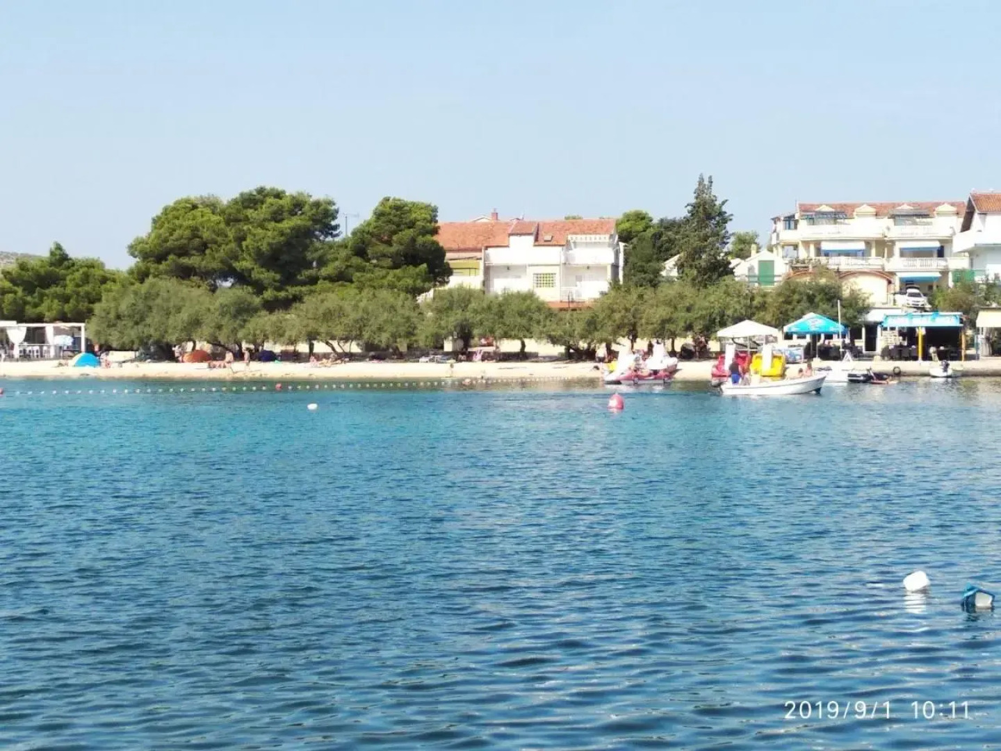 Grebastica Beachfront Apartment