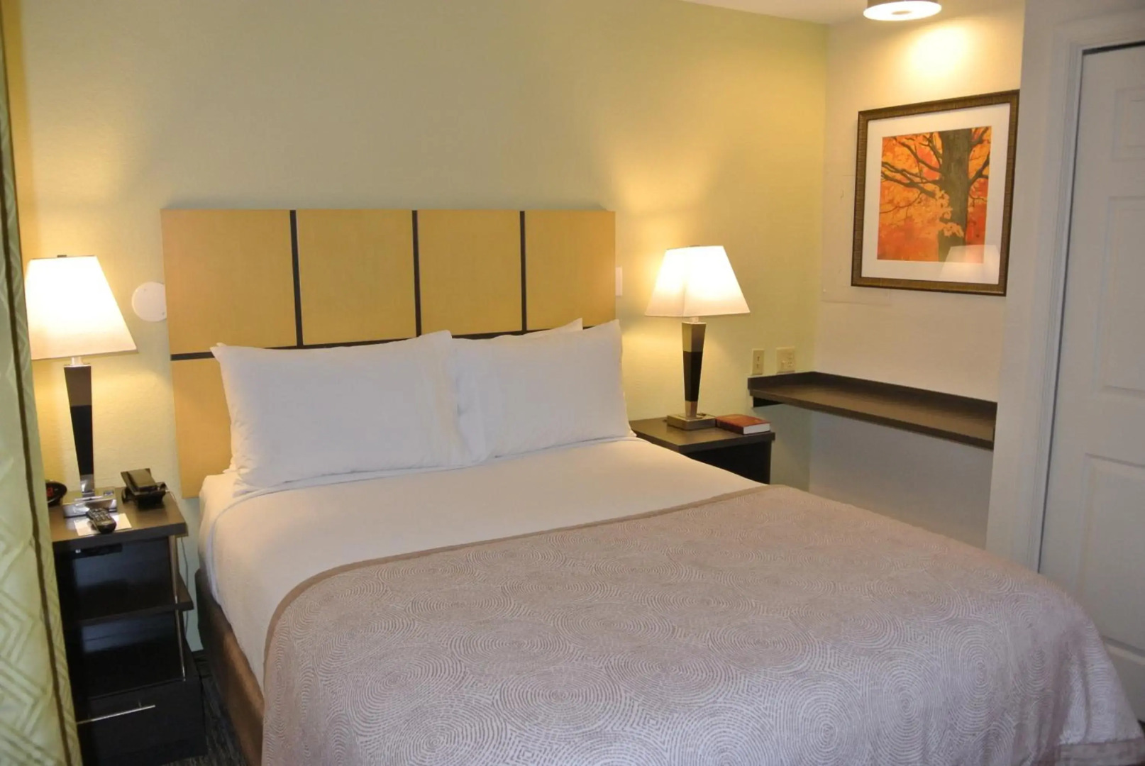 Candlewood Suites Washington-Fairfax by IHG