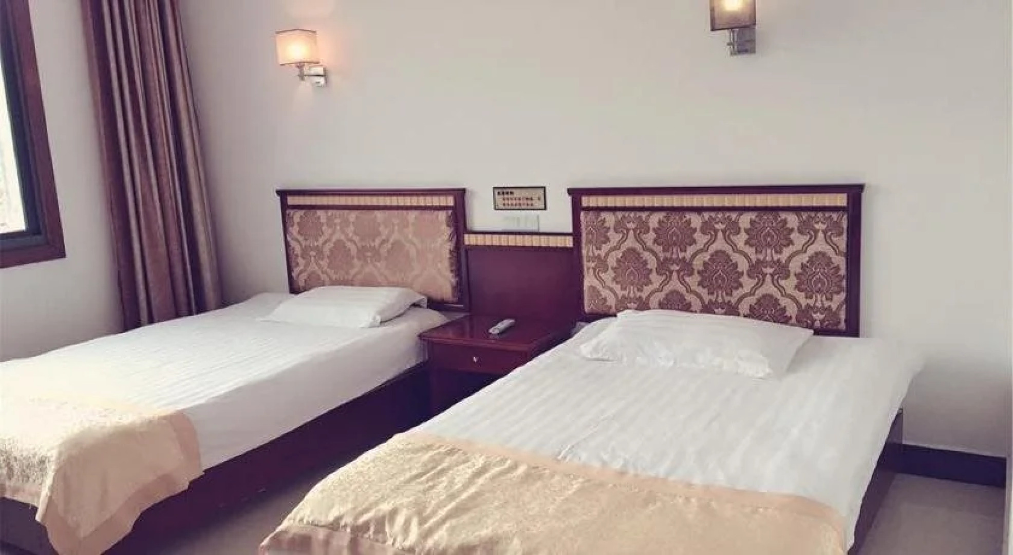 Longhushan Haoyun Inn