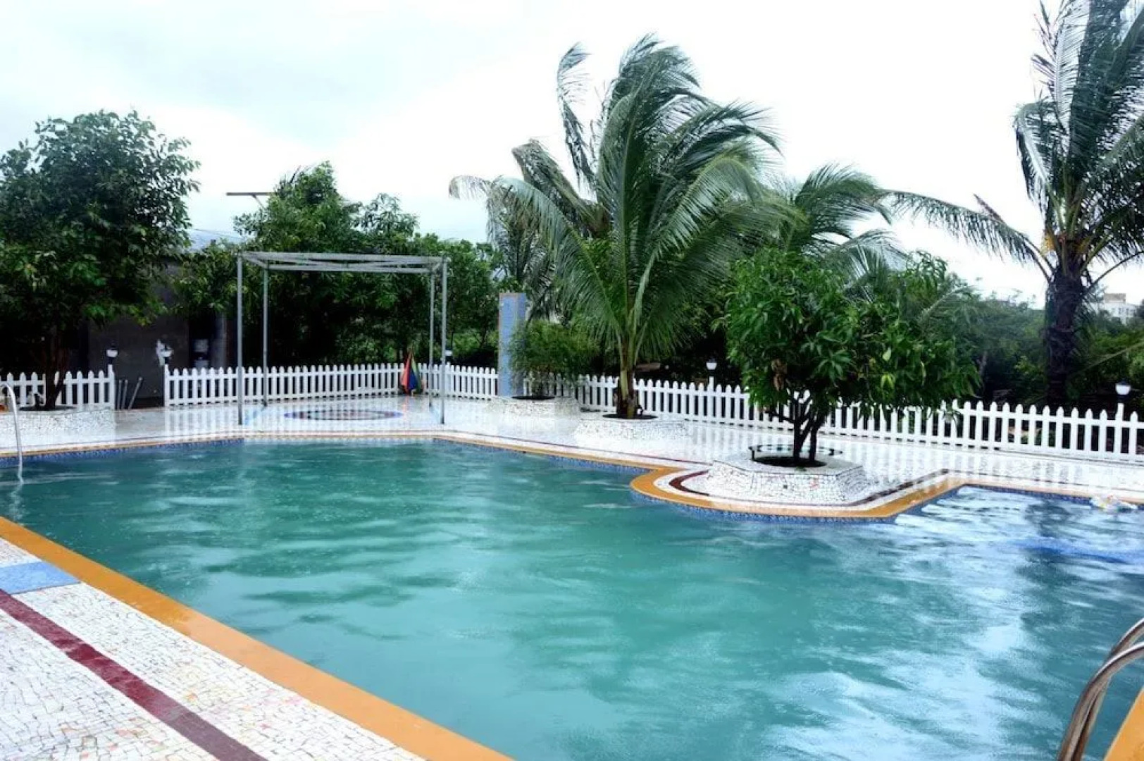 Aanandi Farm and Resort