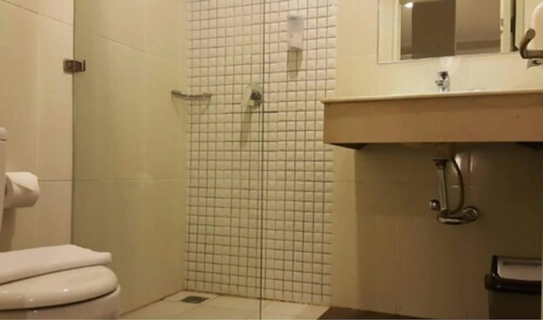 Whiz Prime Hotel Darmo Harapan Surabaya