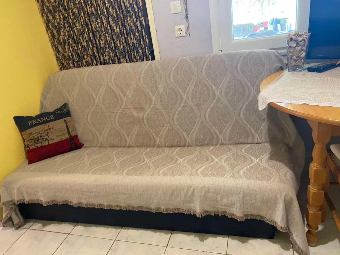 San Mamas Seaside Cottage-House and Garden w caravan