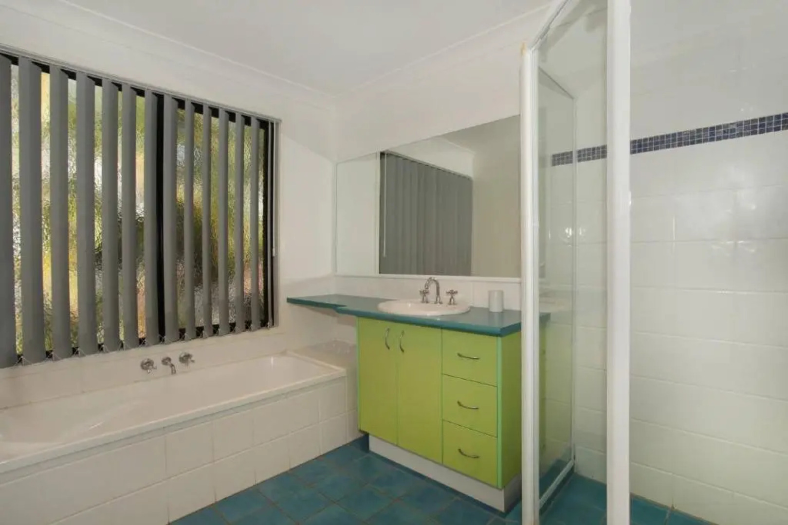 252 David Low Way, Peregian Beach