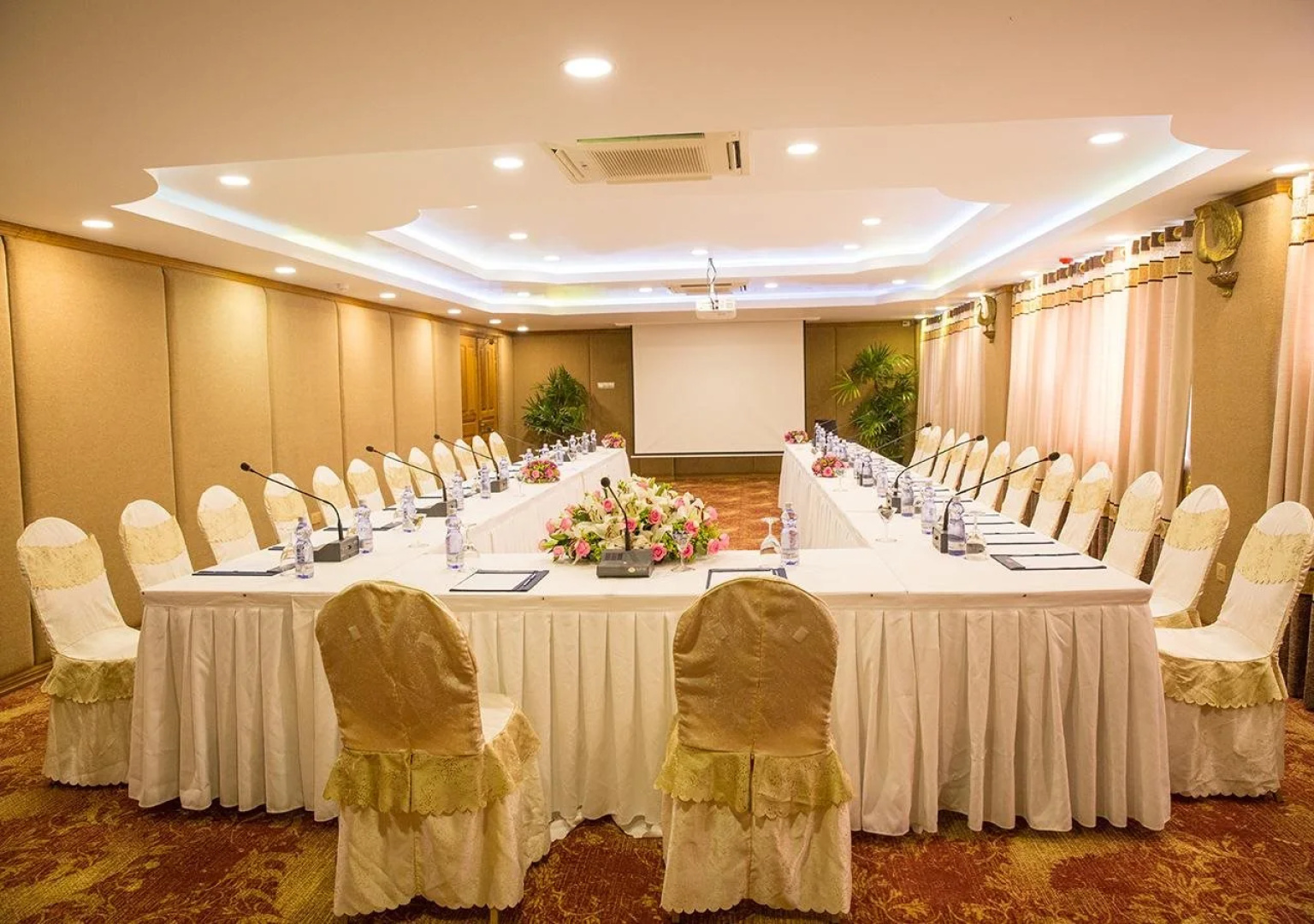 KMA Naypyitaw Hotel
