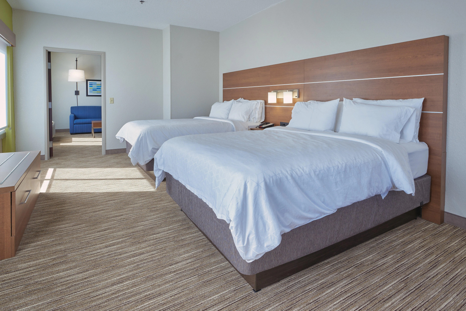 Holiday Inn Express & Suites Akron Regional Airport Area by IHG