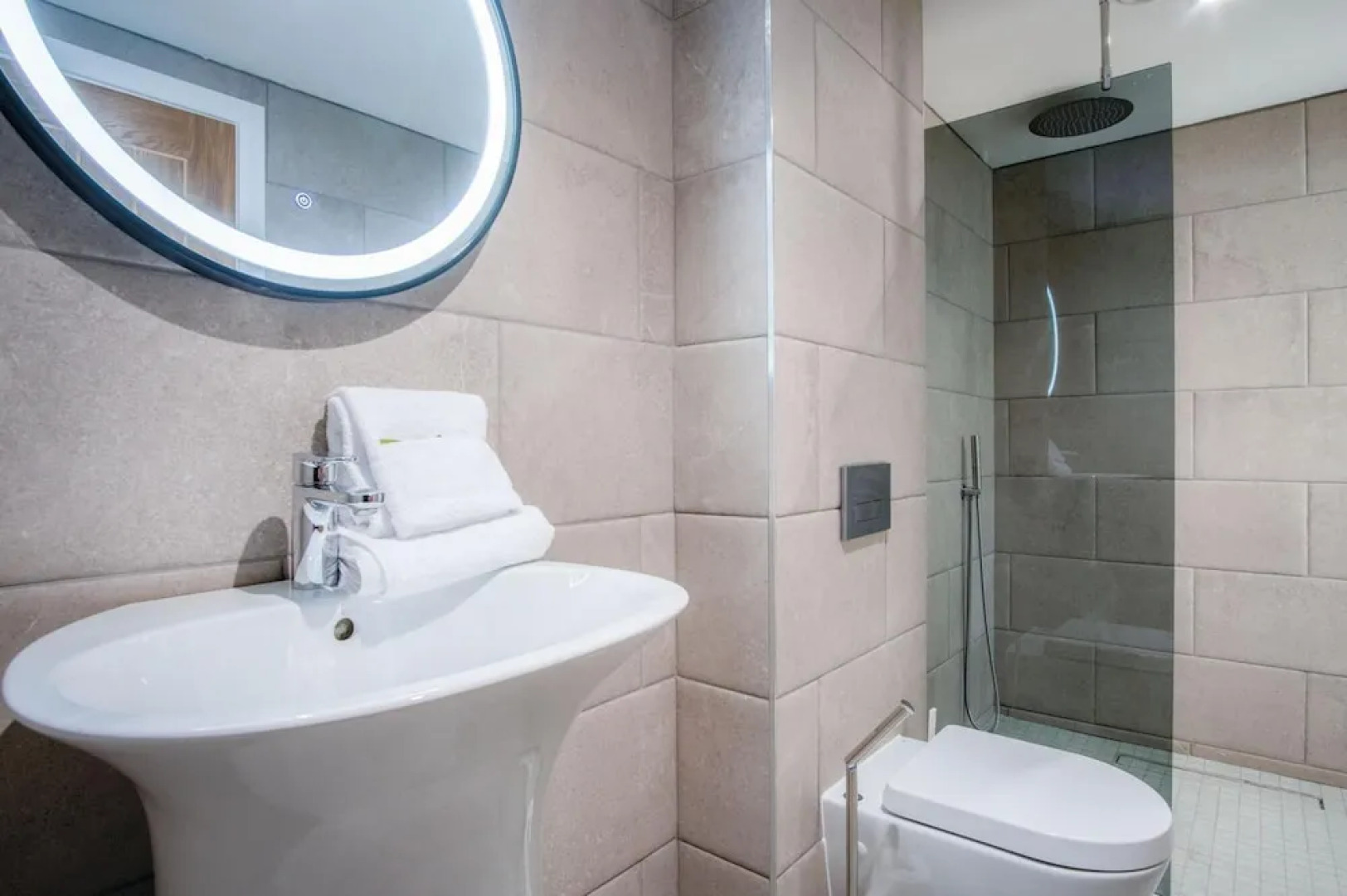 Room 11 - The Sleeping Giant - Pen Y Cae Inn