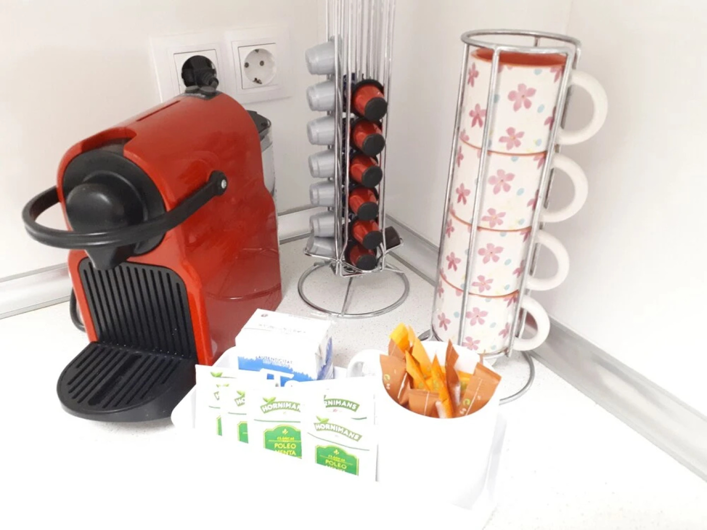 Maria House-The Style Airport Barcelona