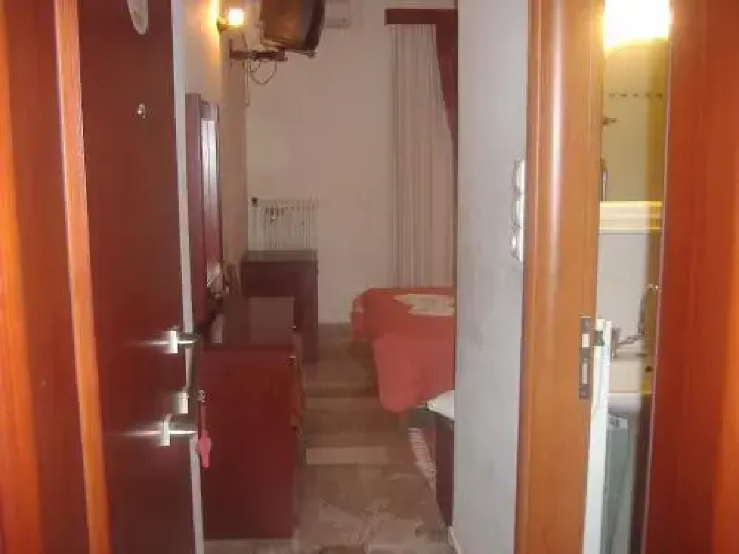 Zorbas Hotel