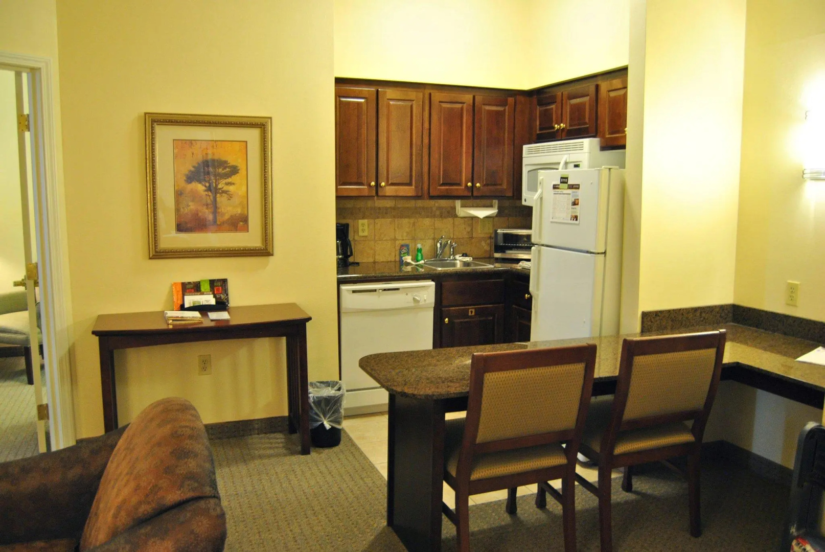 Staybridge Suites Lansing - Okemos by IHG