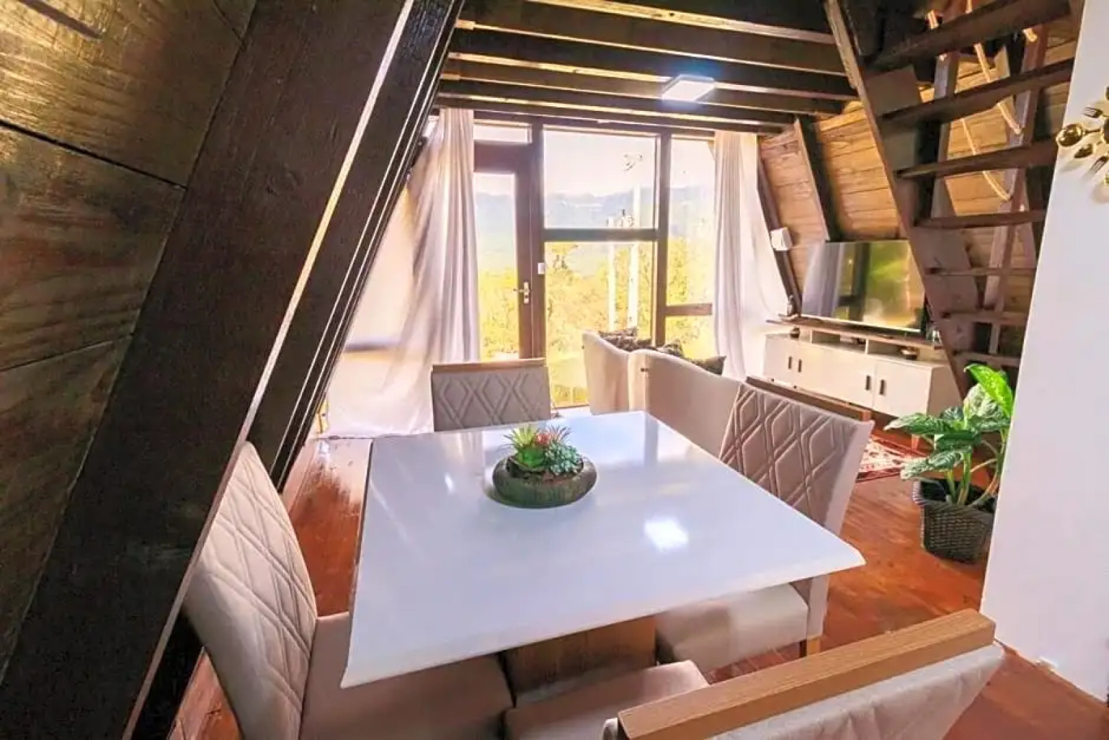 Alvorada Mountain - Chal¿1