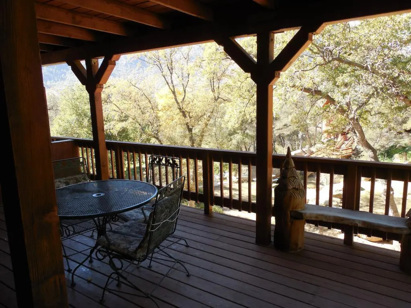 Whispering Pines Lodge