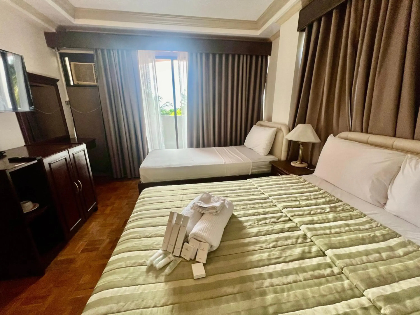 My Little Island Hotel