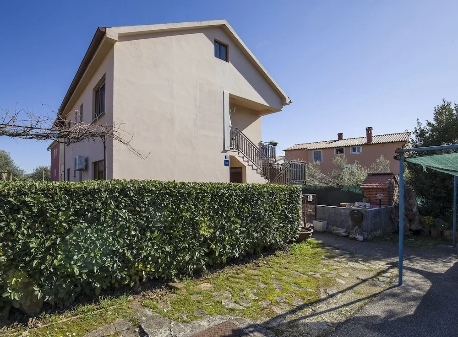 Apartments Resanović