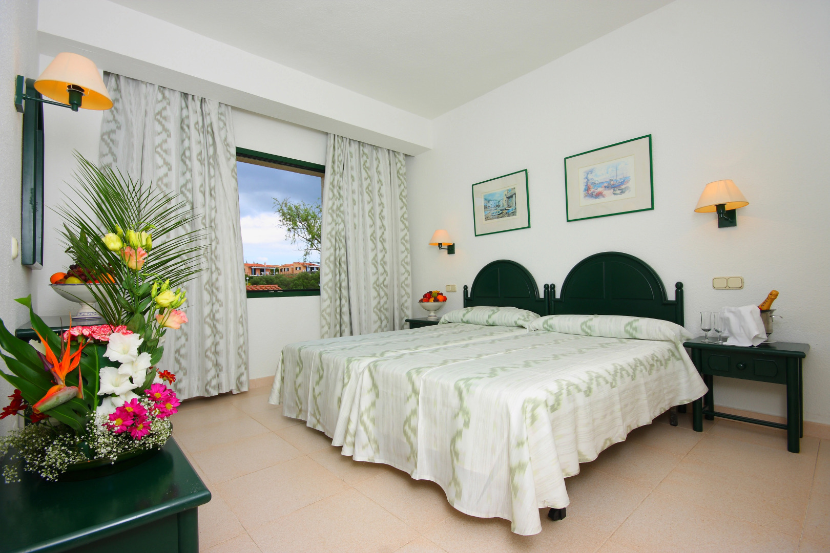 Valentin Son Bou Hotel