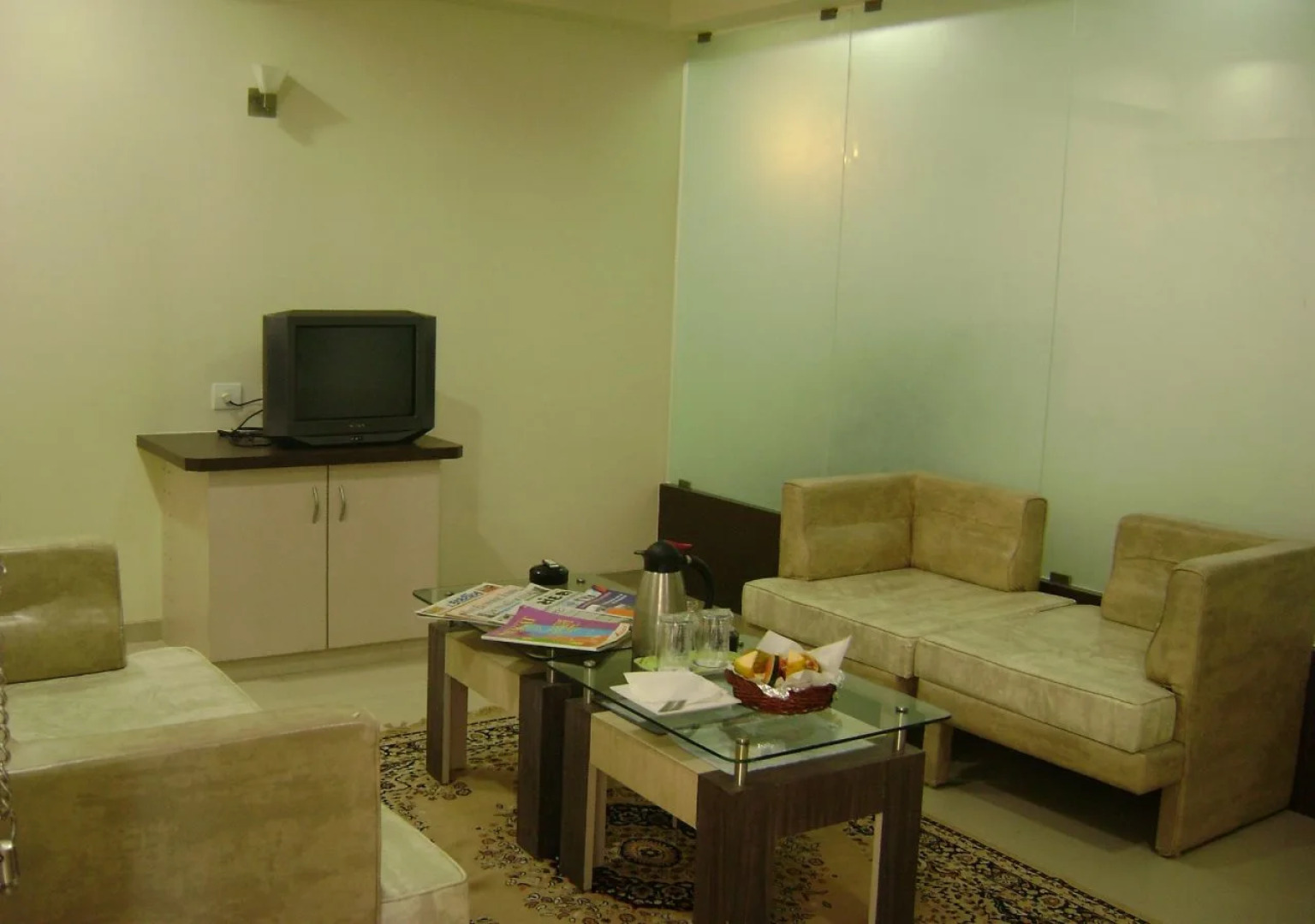 Hotel Galaxy Residency