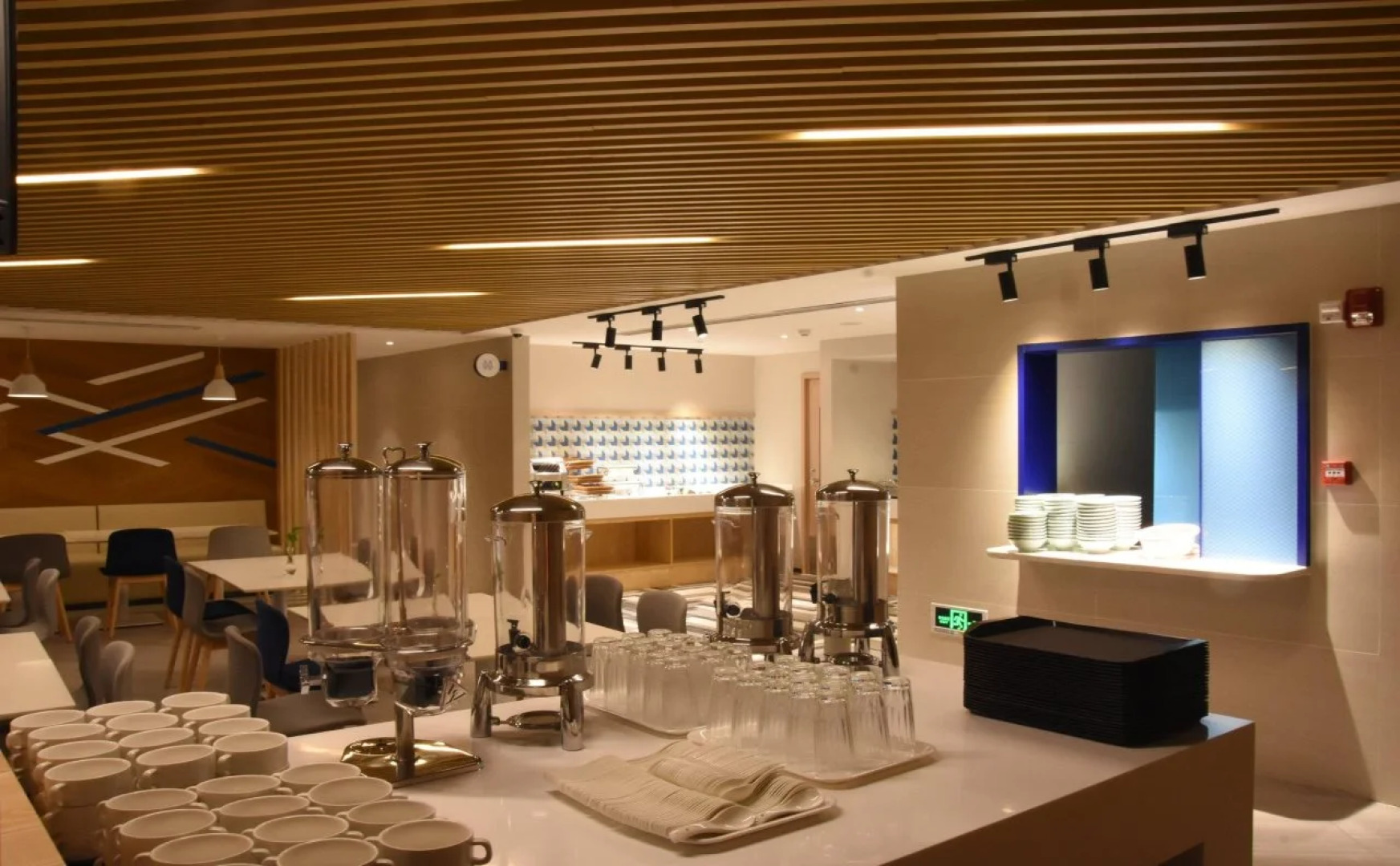 Holiday Inn Express Shanghai Gubei by IHG