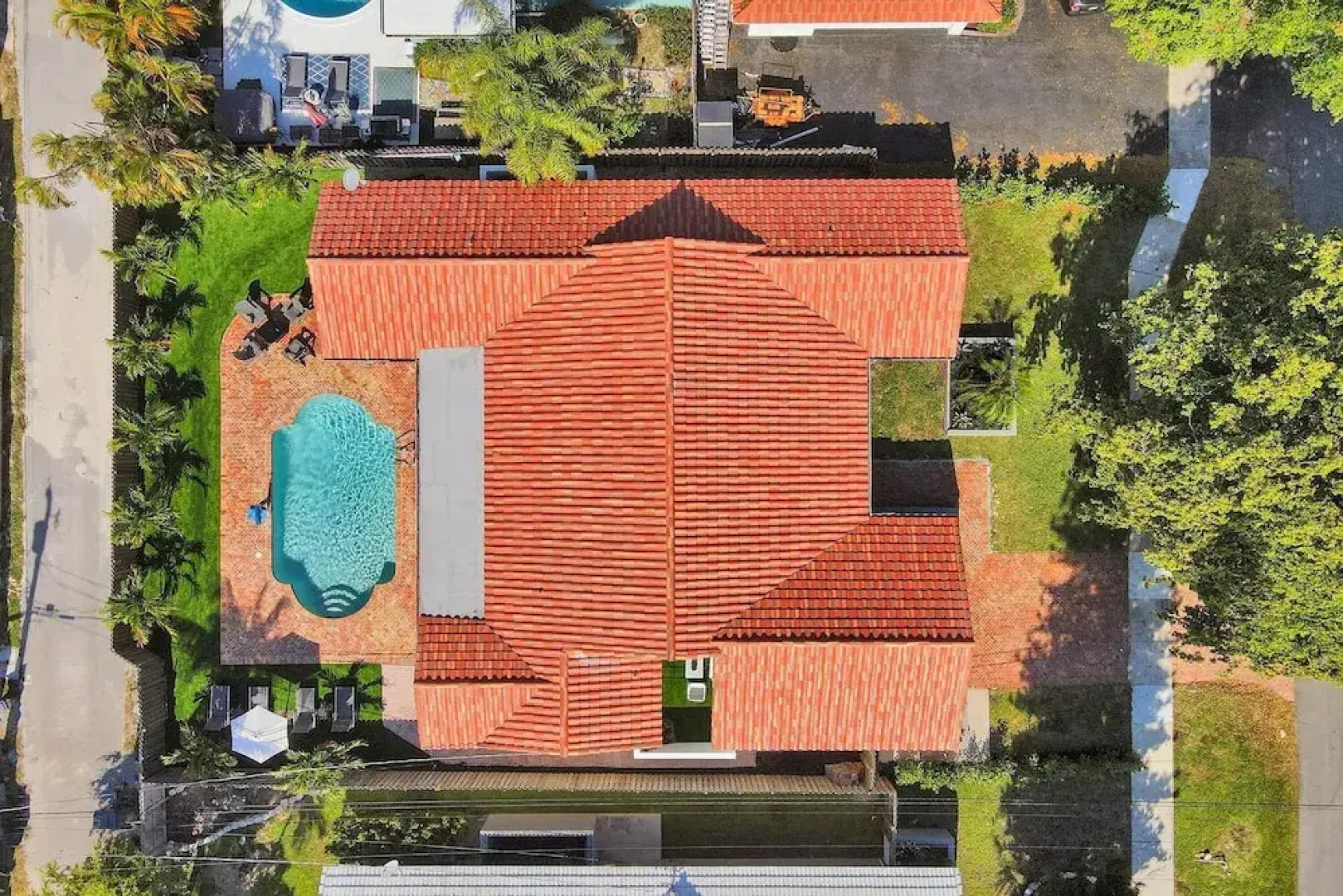 6BR Oasis with Heated Pool & Gameroom