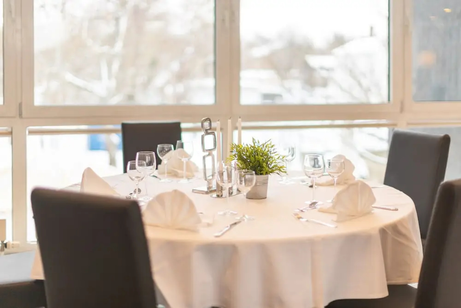 SL'otel im Parforcehaus