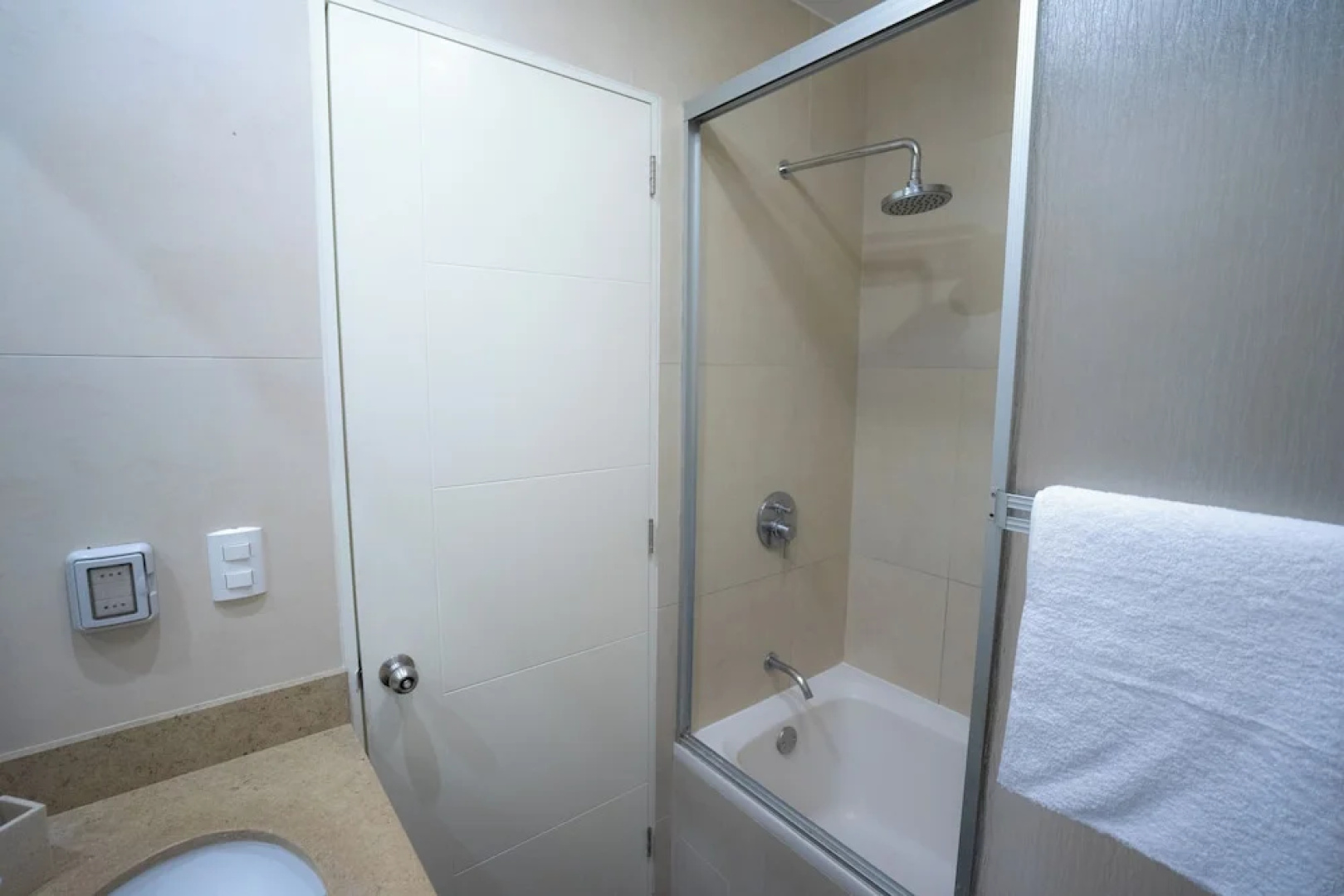Amazing 1BR with private terrace
