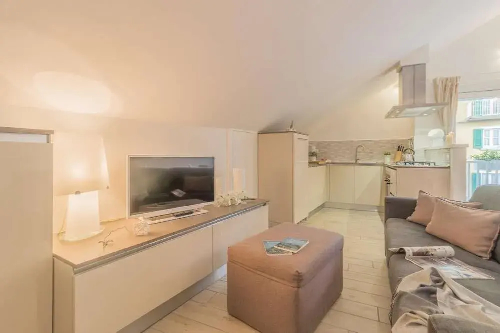 The Sweet Square Flat