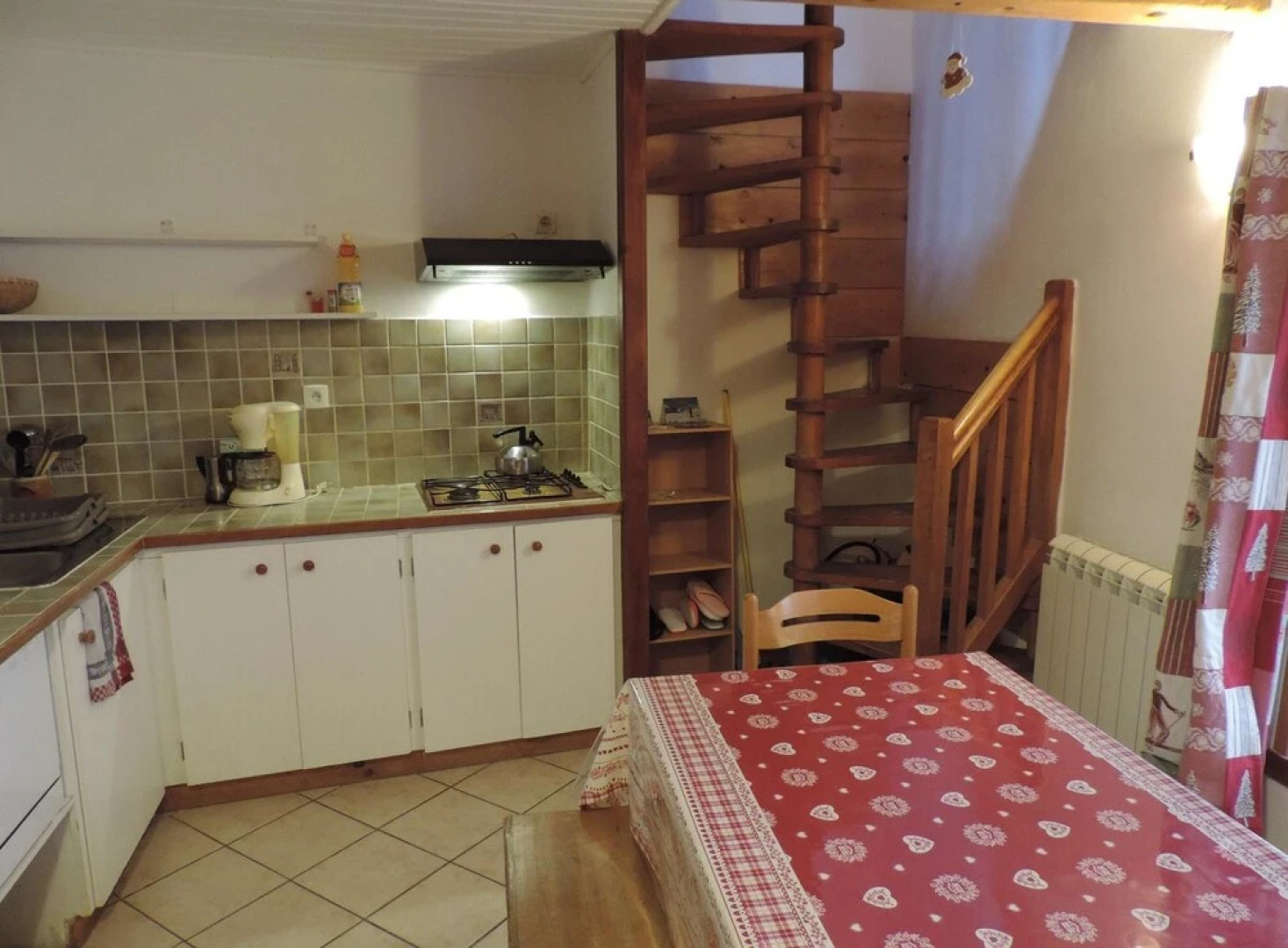 Apartment With 2 Bedrooms in Embrun, With Wifi - 2 km From the Beach