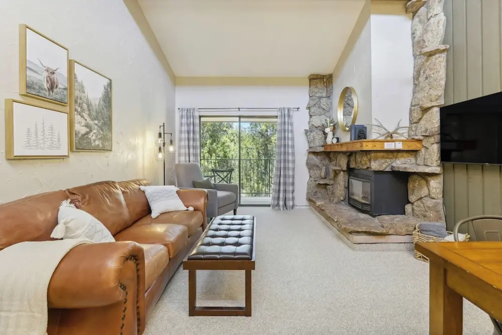 Cozy Winter Park Condo: Bike, Ski, & Hike!