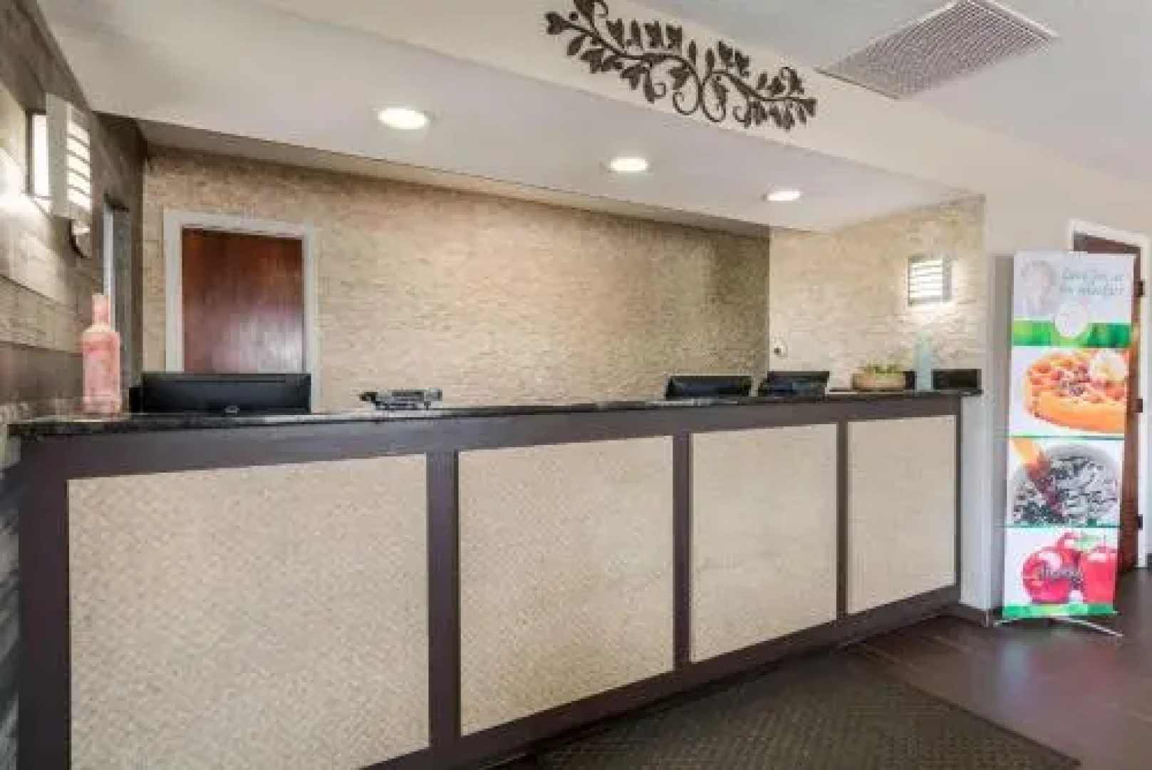 Days Inn by Wyndham Georgetown North Of Lexington