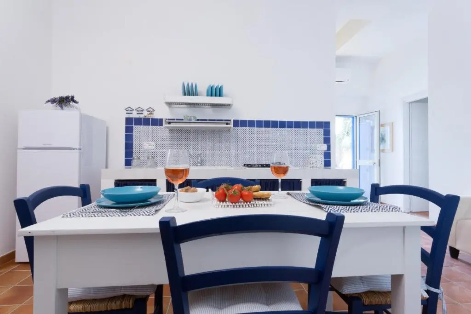 Trullo e appartamenti al mare