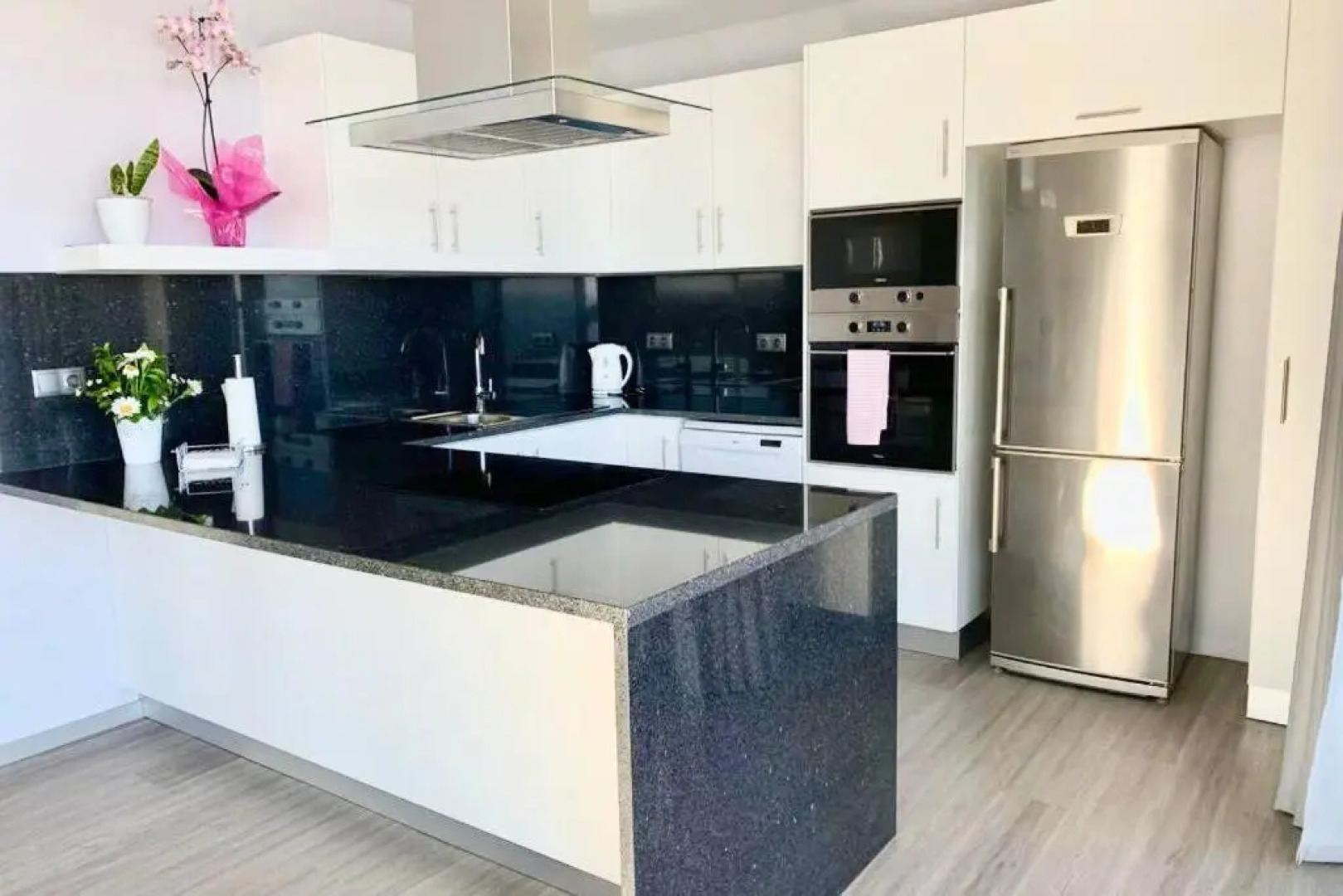 Villa Pinheira IV -Heated swimming pool and jacuzzi