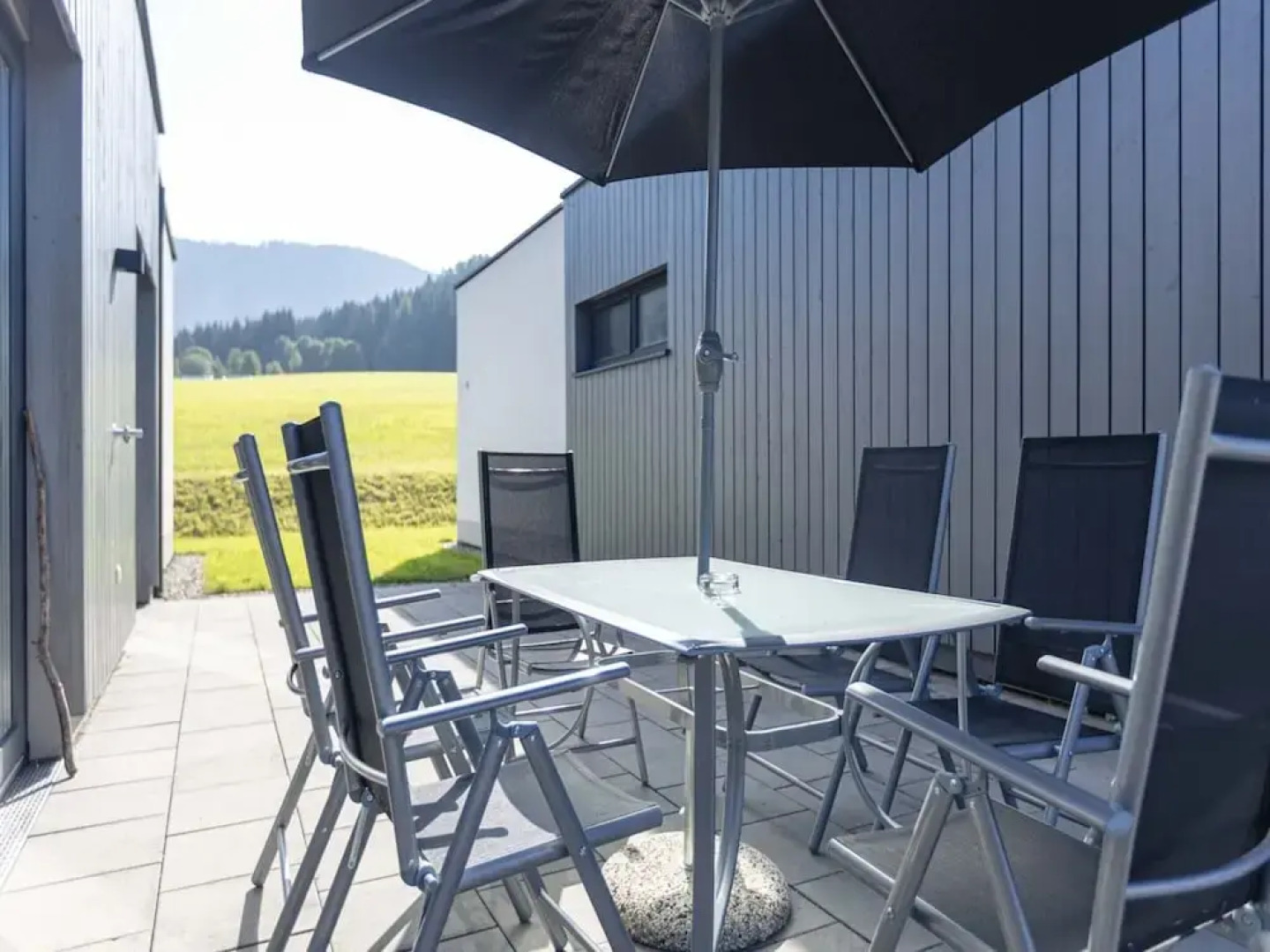 Pleasant Chalet on the ski Slopes