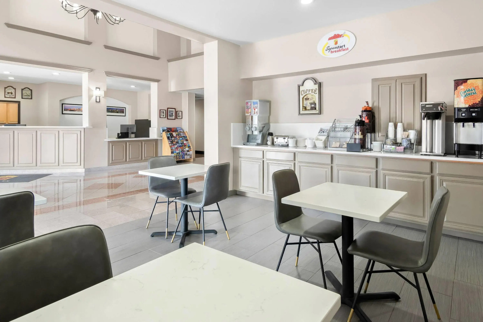 Super 8 by Wyndham Fort Worth Stockyards