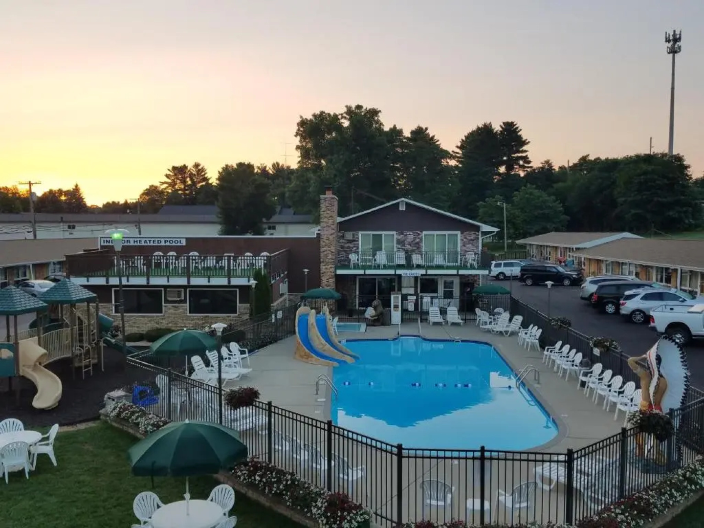 Black Hawk Motel and Suites