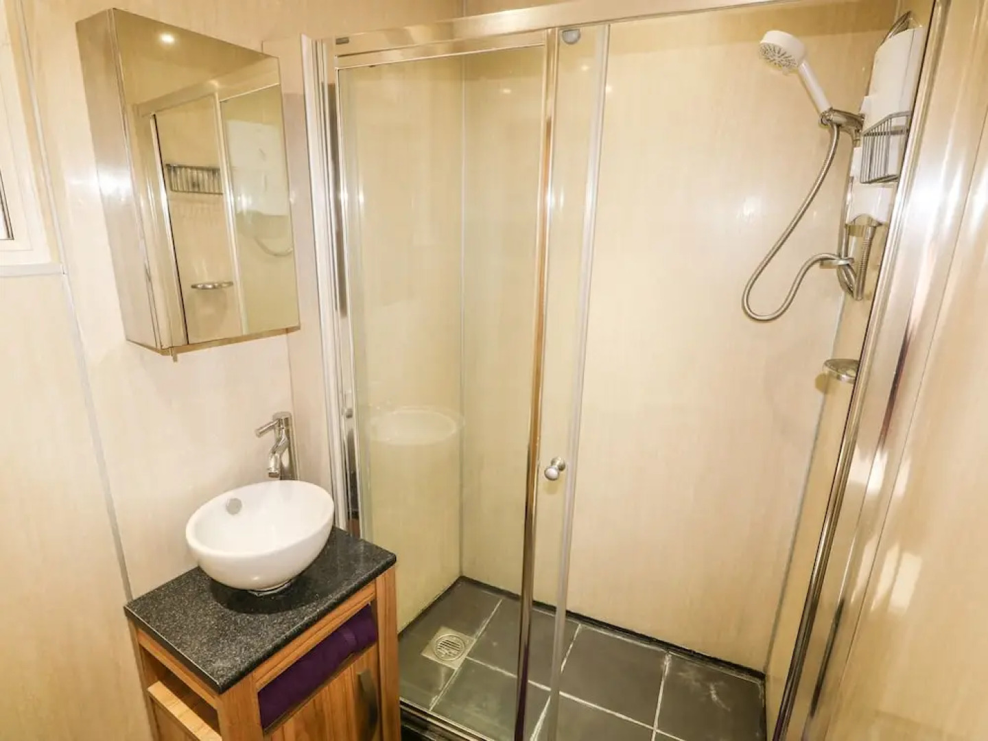 Cottage on the Square