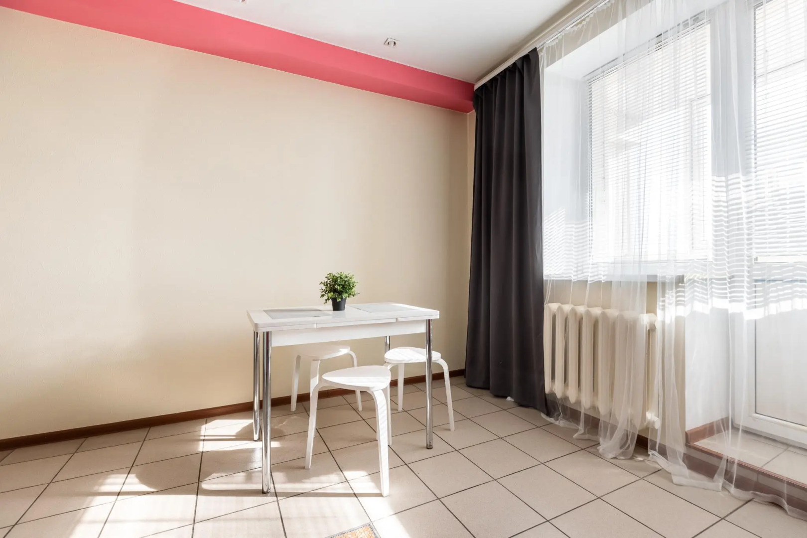 Tolstoy Apart Лейтейзена 9