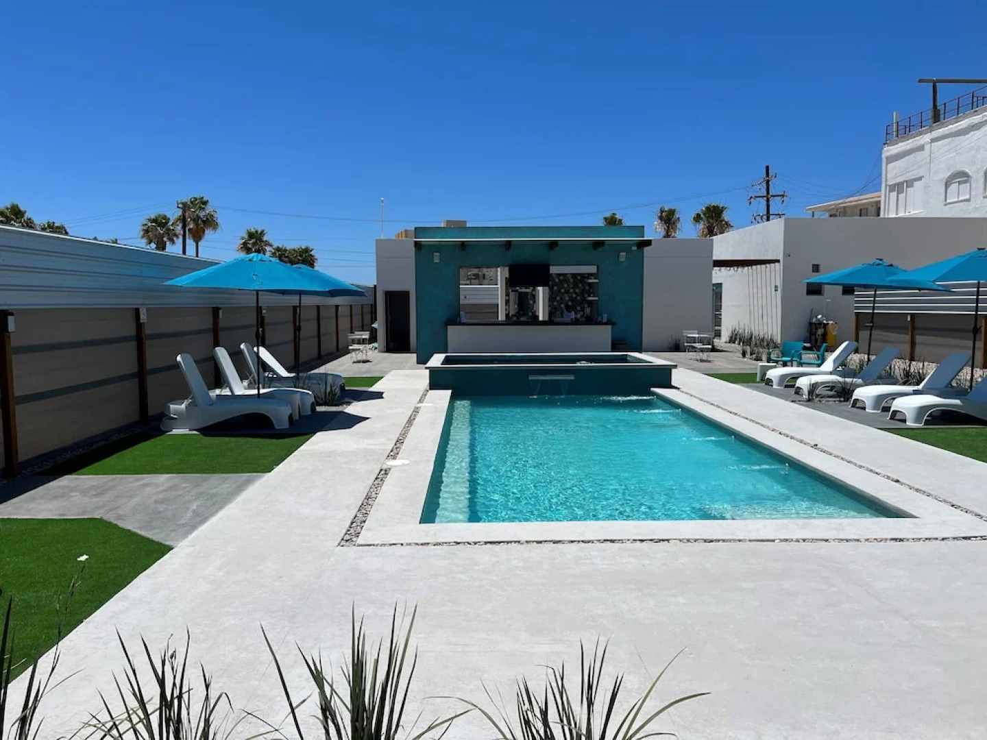 The Cove Boutique Hotel Adults Only