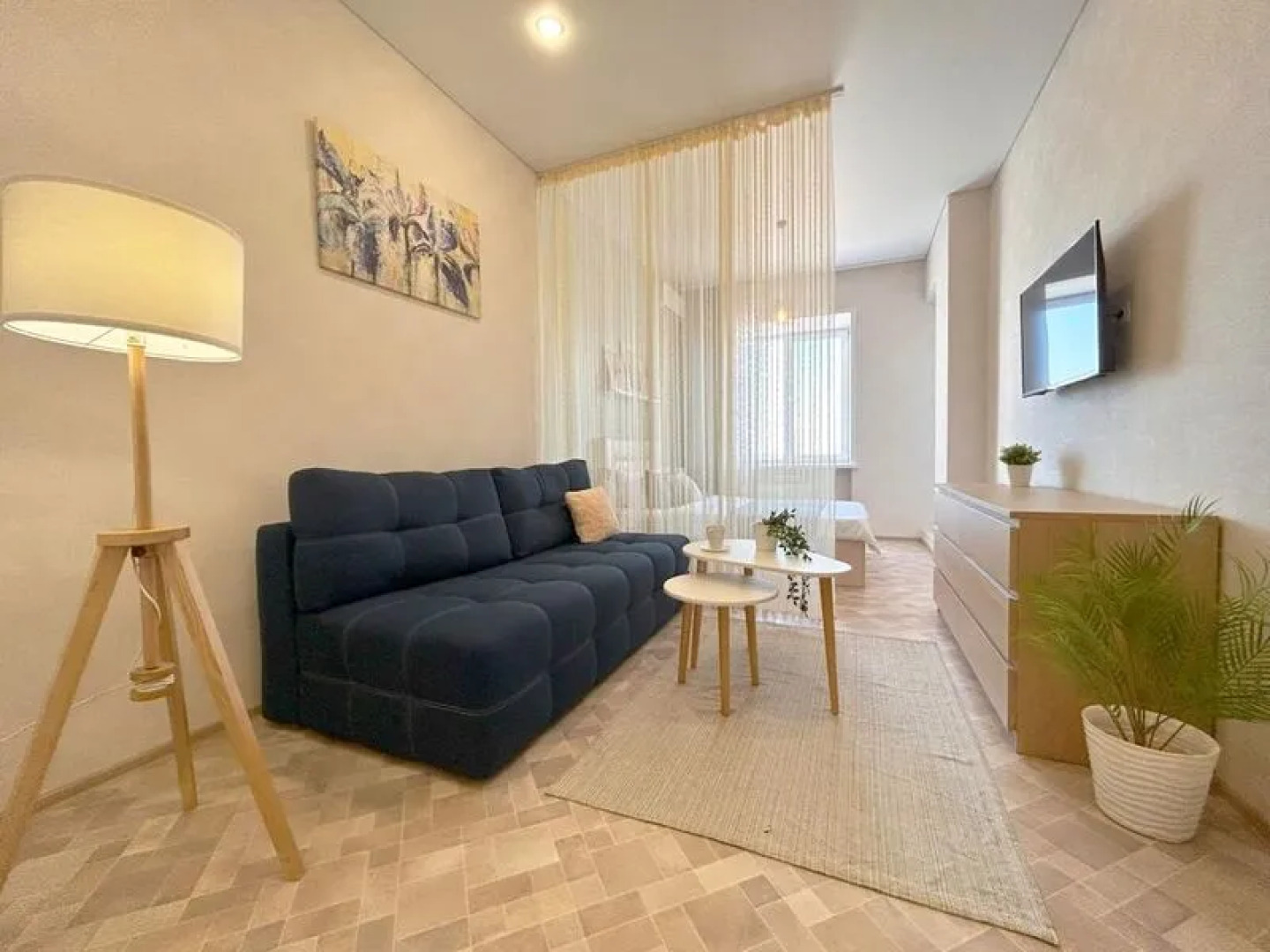 Никирент на ул. Саратовское шоссе, д. 77 (ДУБАЙ)