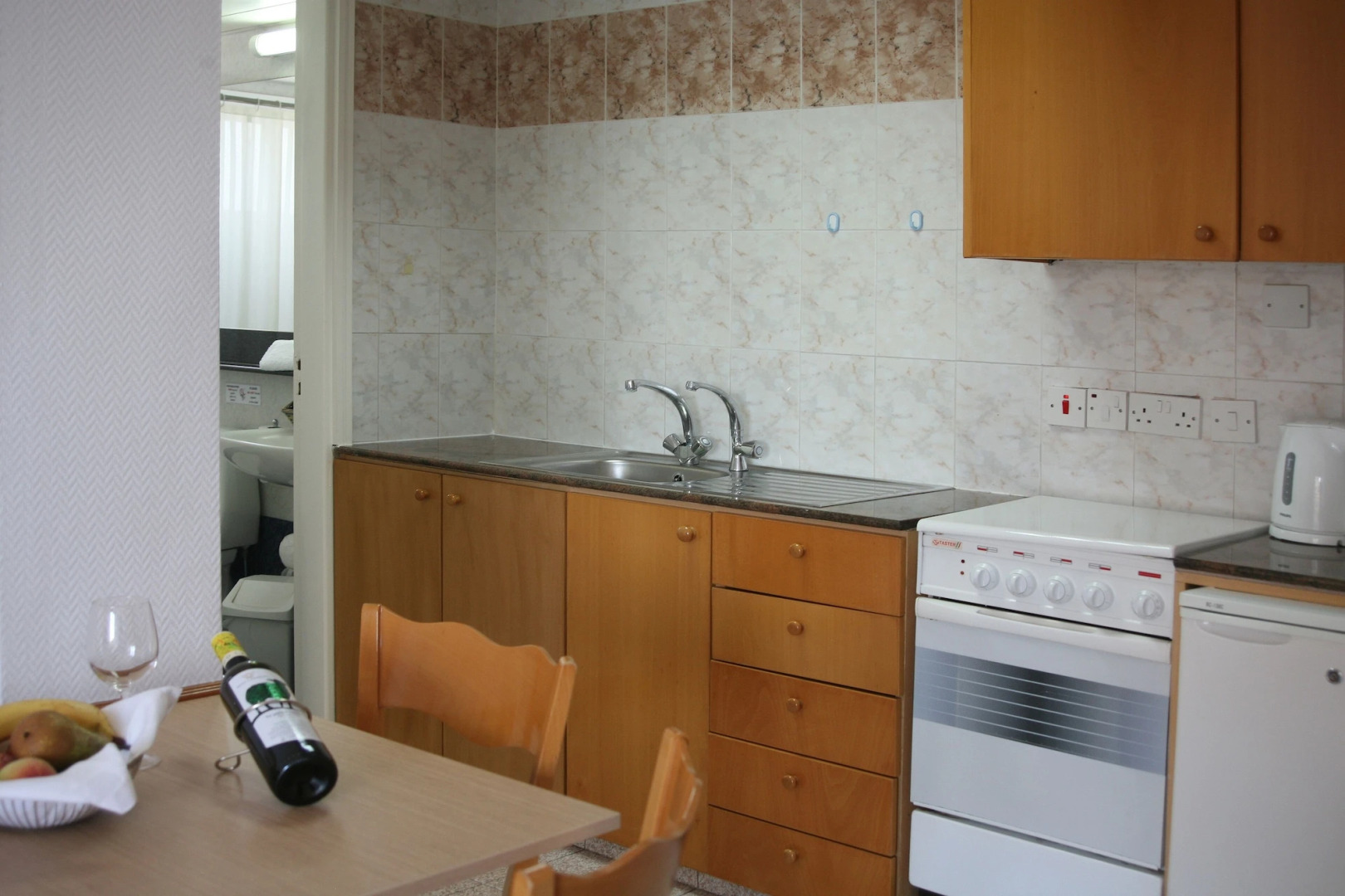 Chrielka Hotel Apartments