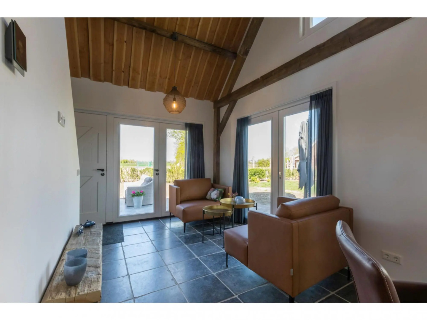 Holiday Home in Vrouwenpolder With Garden