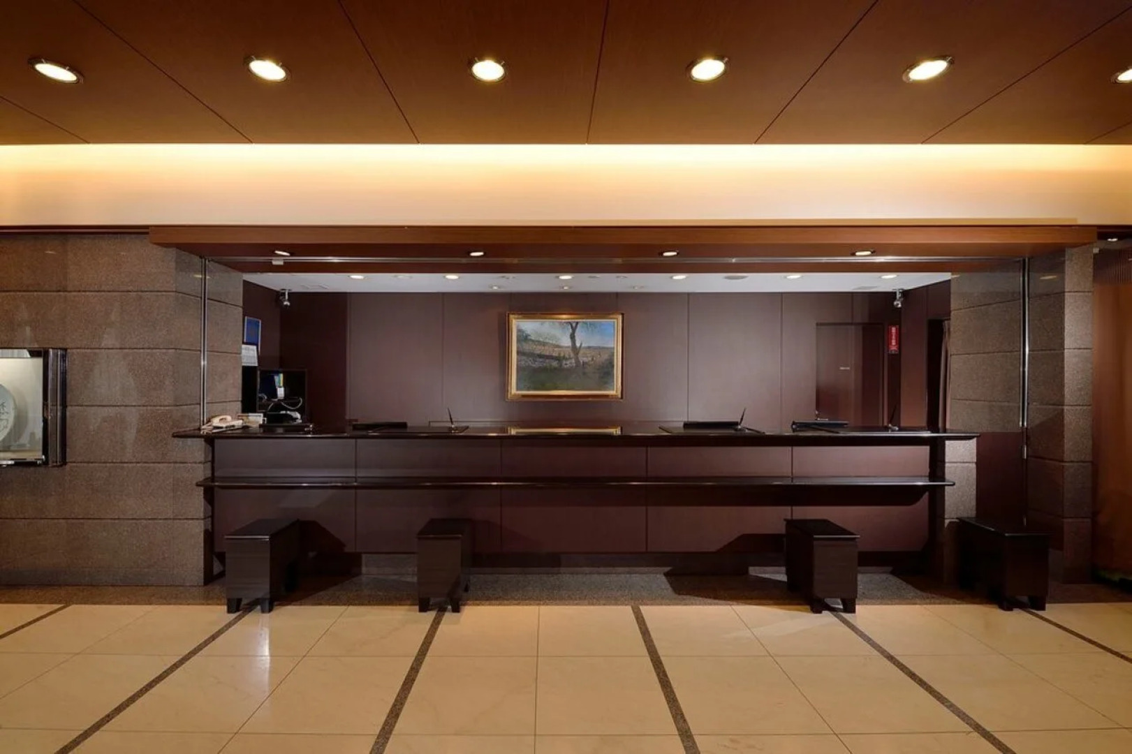 APA Hotel Yokohama Kannai