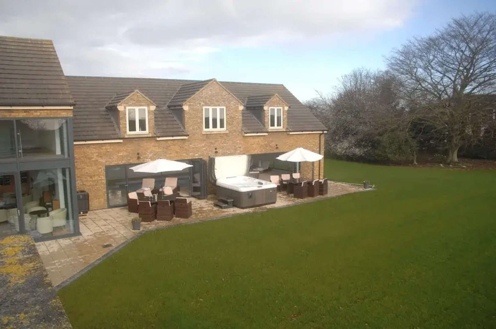 Woodhouse Farm Lodge