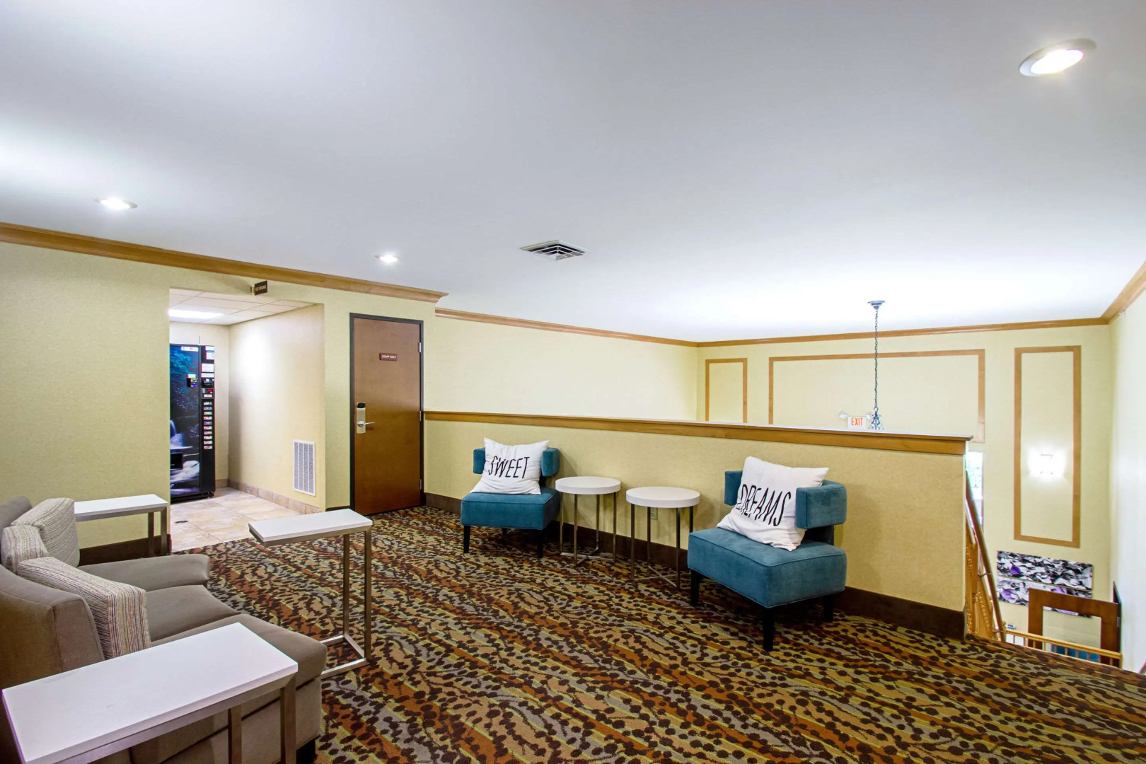 Sleep Inn & Suites Madison - Monona