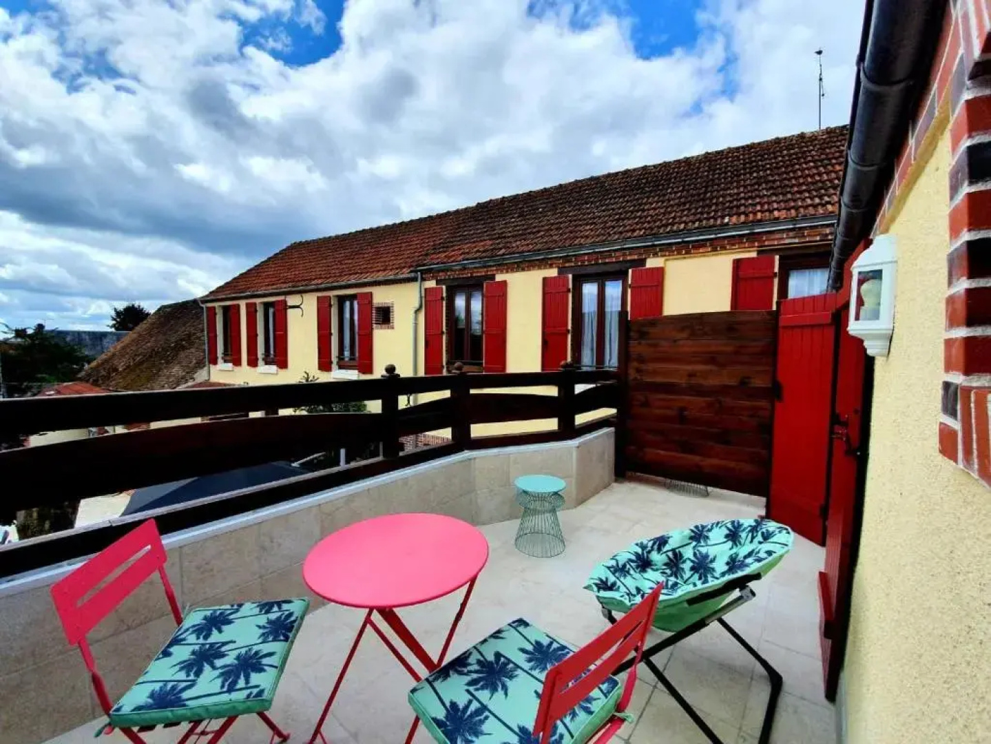 Hotel  Restaurant La Croix Blanche De Sologne