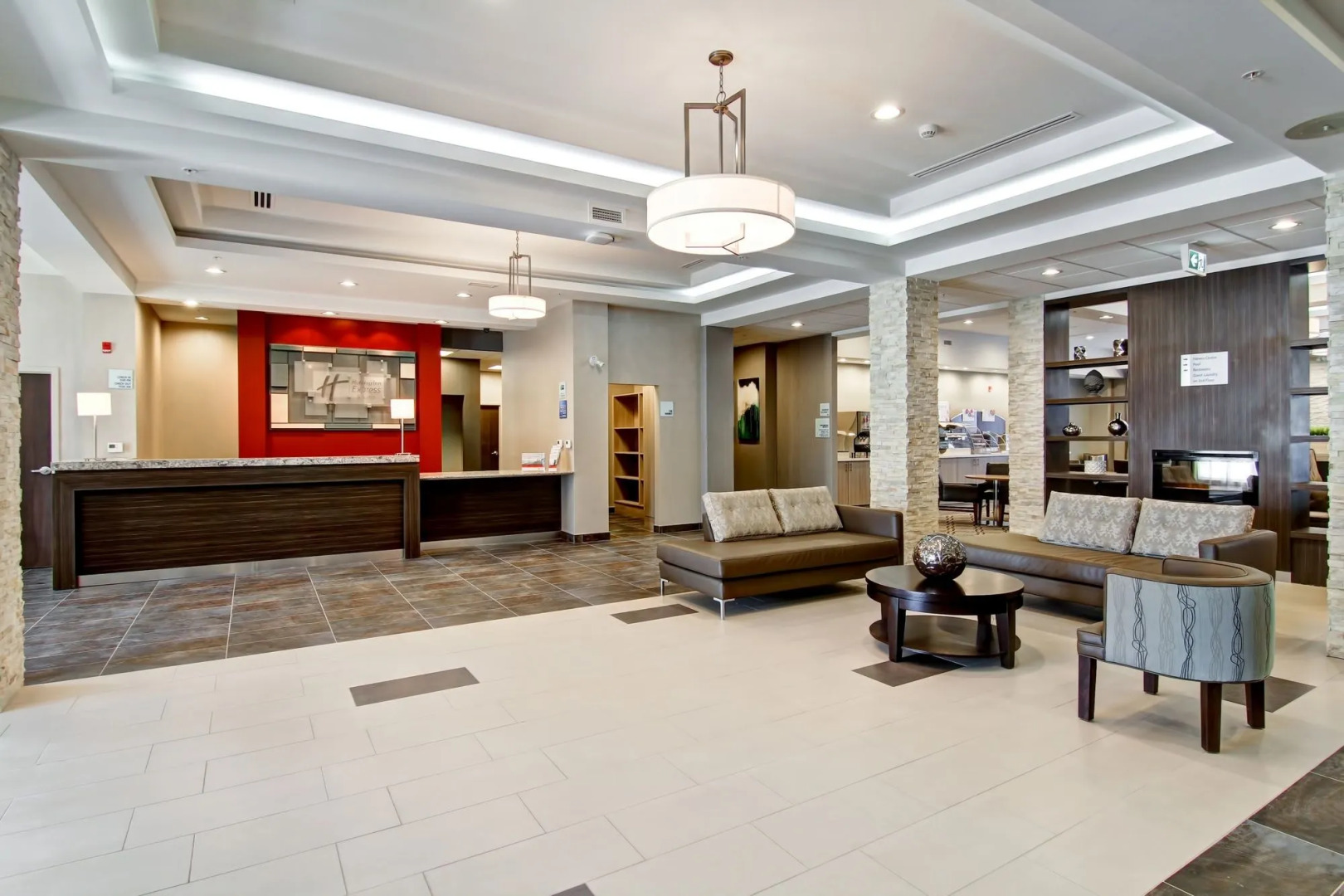 Holiday Inn Express & Suites Oshawa Downtown - Toronto Area by IHG