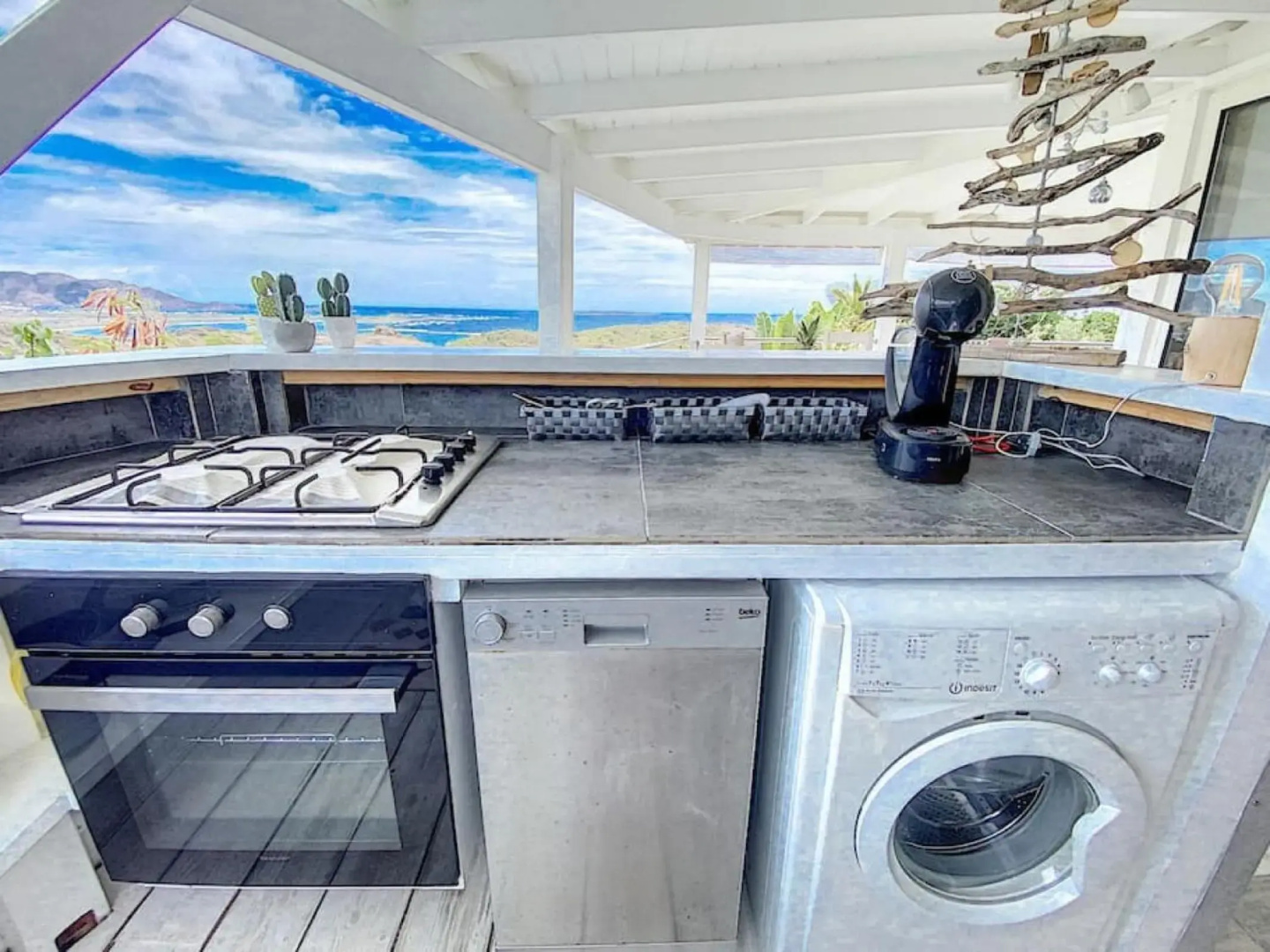 Villa Cazou, sea view, private pool, Wifi 100Mbps